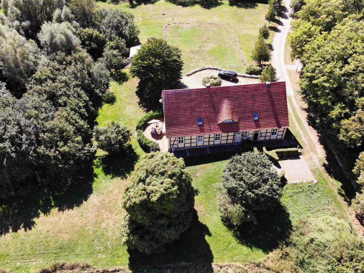 Altes Pastorat Schwichtenberg Borrentin Buitenkant foto